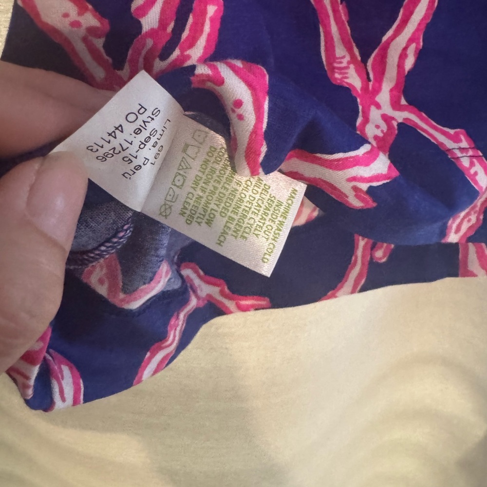 Lilly Pulitzer Navy and Pink Geometric Top Small